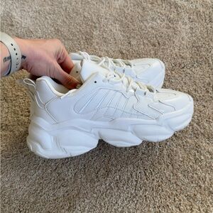 Women's White Chunky Sneakers